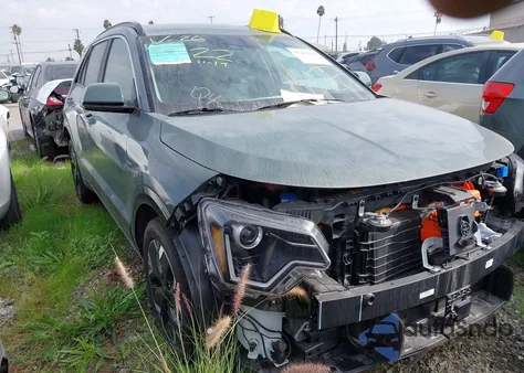 2025 Kia Niro Ev Wind z USA, uszkodzony, nr VIN KNDCR3L18S5138786